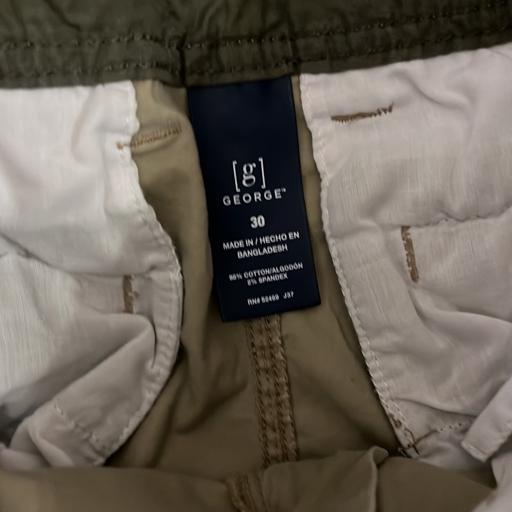 2 pair men’s cargo shorts 30 - Picture 3 of 7